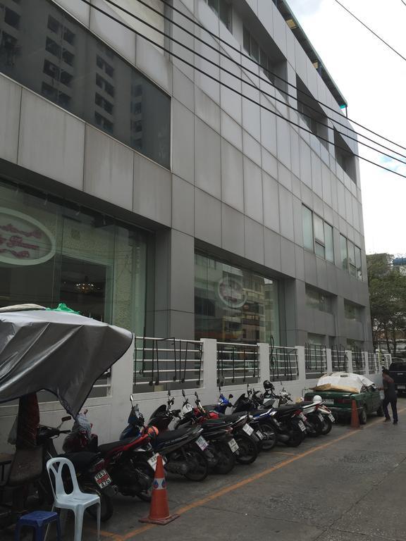 Glur Central Pratunam Bangkok Buitenkant foto